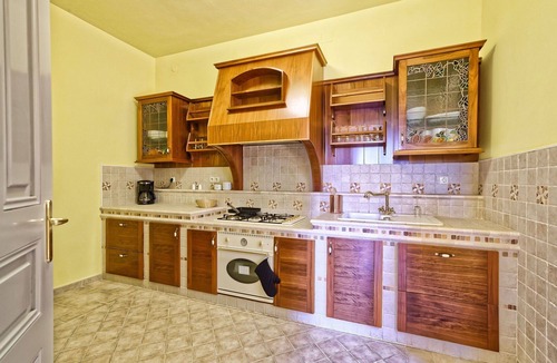 Obrs Villa | Stunning private villa with A/C, hot tub, WIFI, private pool, TV, terrace and pets allowed