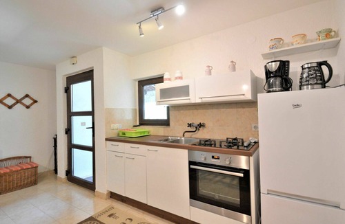 Manjadvorci House | Stunning villa for 4 guests with A/C, WIFI, private pool, TV and terrace