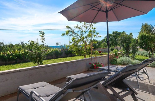 Stanisovi House | Stunning villa for 4 people with A/C, WIFI, TV and terrace