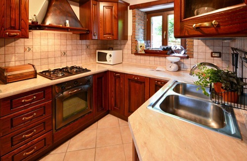 Cepljani House | Stunning villa for 4 people with A/C, hot tub, private pool, WIFI, TV and terrace
