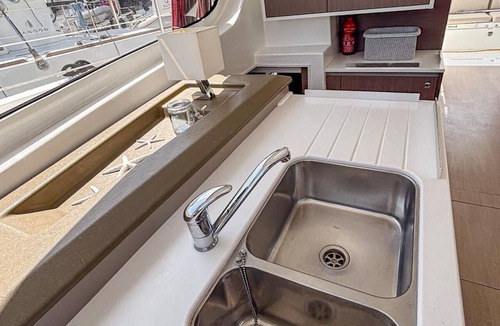 Primosten Boat Rental | Sun-Kissed Sailing Adventure in Sibenik, Croatia
