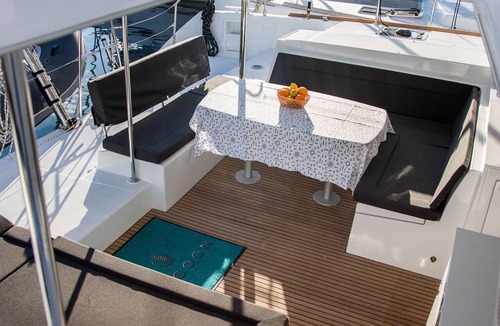 Rogoznica Boat Rental | Sun-Kissed Sailing Adventure in Sibenik, Croatia