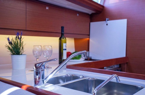 Cove Murtar Boat Rental | Sun-Kissed Sailing Adventure in Northern Croatia