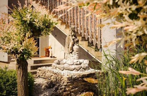 Popovaca Apartment | SuNhouse41 Zagreb - Pool, Garden, BBQ and Community Area