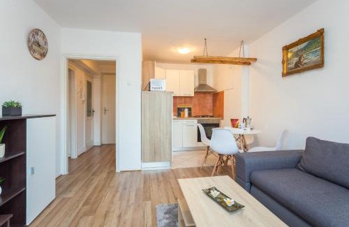 Pula Apartment | Sunny apartment ILI near Amfiteatar