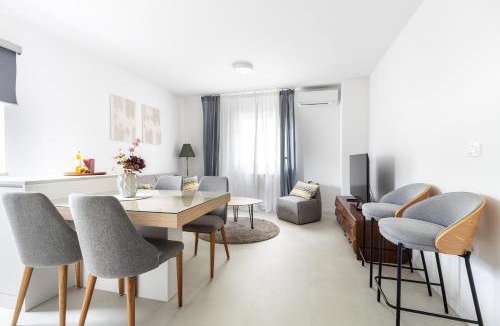 Murine Apartment | Sunny Line Premium Apartments with Pool