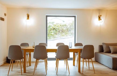 Slanic Ski Chalet | Sunset Hills Chalet