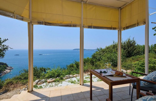 Lozica Apartment | Sunset Oasis