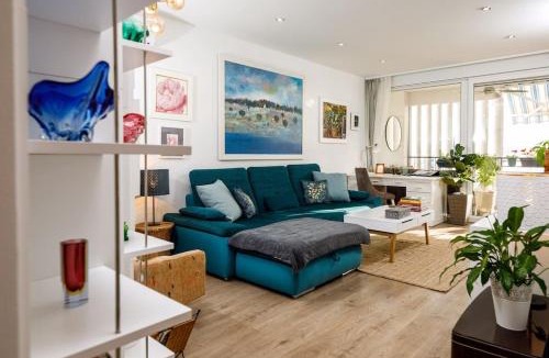 Bacvice Apartment | Sunset Oasis “VELLY” 1BR w/Sea View & Parking