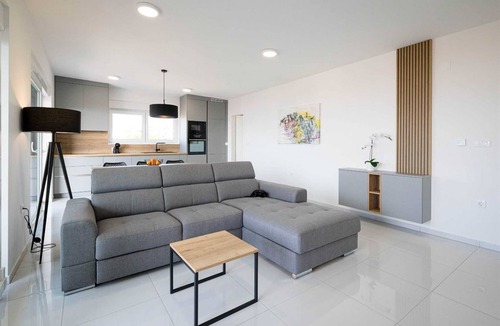 Zidarici Apartment | Sunset Royal Apartment II. with a beautiful Seaview