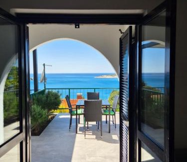 Miholascica Apartment | Sunset Zaglav Apartment