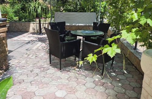 Kastel Novi Apartment | Superior 2-bedroom apartment with pool, 4-min walk to beach near Split & Trogir