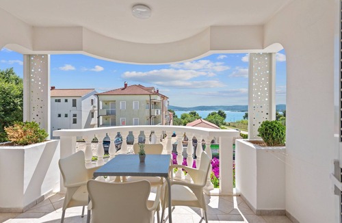 Sveti Filip i Jakov Apartment | Superior apartment Tania 2