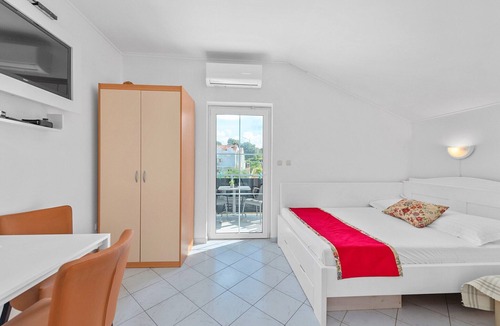 Sveti Filip i Jakov Apartment | Superior studio Tania 1