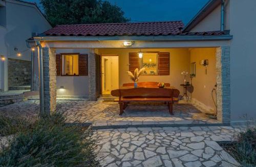 Podglavica Villa | Sweet Coral