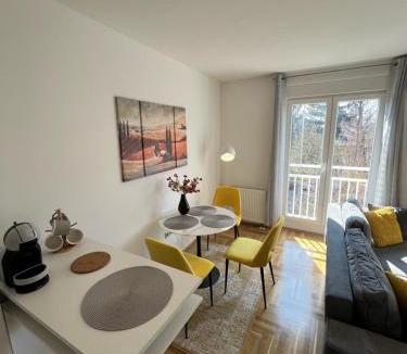 Zagreb Apartment | Sweet yellow