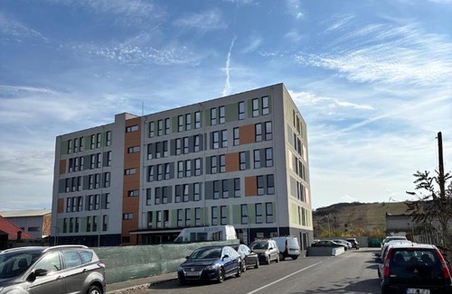 Cluj-Napoca Apartment | Tamy Airport Apartment - Parking, Kingsize Bed