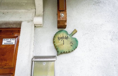 Idrija Apartment | TDI - Cozy 2-bedroom apartment in nature