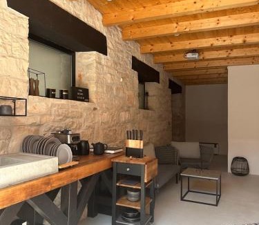 Babici House | The BLACK HOUSE - Modern holiday home with garden,1500m from beach