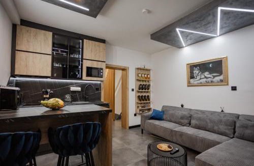 Borovo Apartment | The Golden Wolf - Wellnes & Spa Luxury Apartment - SELF CHECK IN - FREE PARKING