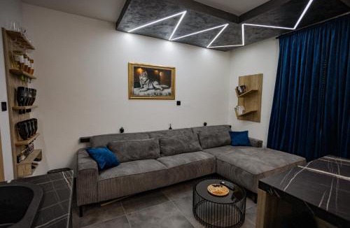 Borovo Apartment | The Golden Wolf - Wellnes & Spa Luxury Apartment - SELF CHECK IN - FREE PARKING