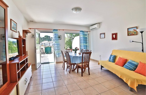 Veliki Drvenik House | The island is the best vacation choice for those who want to spend the most beautiful season in true
