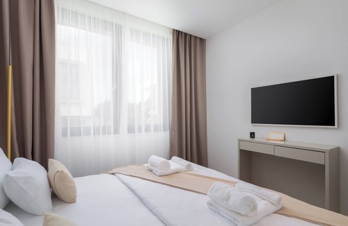 Kraj Resort | The Palms Resort 2BR Villa Dream Four with Pool