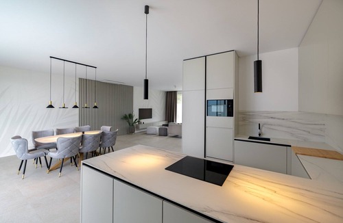 Kraj Villa | The Palms Resort - Villa President Beach I