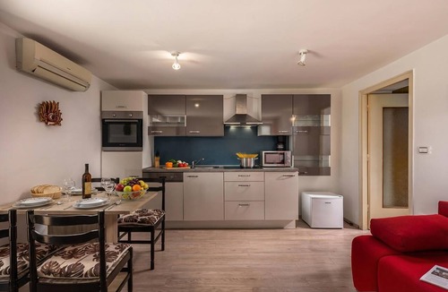 Zurkovo Apartment | The Wave - Apt with Seaview and Garden, Kostrena, Croatia