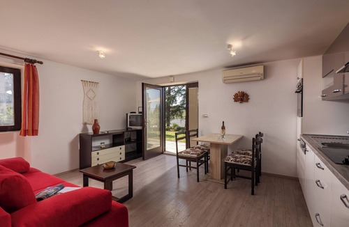 Zurkovo Apartment | The Wave - Apt with Seaview and Garden, Kostrena, Croatia