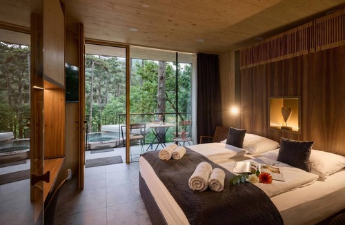 Slap House | Theodosius Glamping Comfort & Hot Tub, Vipava, Slovenia