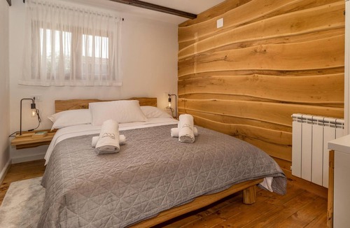 Krnjak House | This beautifully furnished cottage with hydromassage and sauna is located in a beautiful natural env