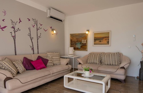 Lovrec House | This beautifully furnished and well-equipped vacation home is located in inland Dalmatia and offers