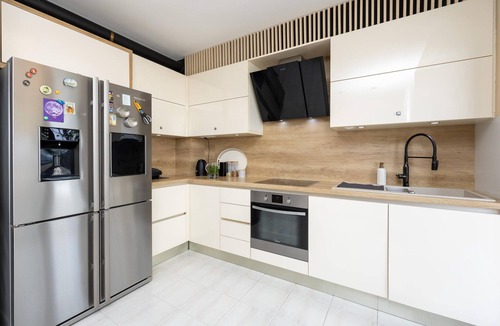 Solin Apartment | This cosy holiday apartment invites you to enjoy a relaxing holiday with a wonderful view.