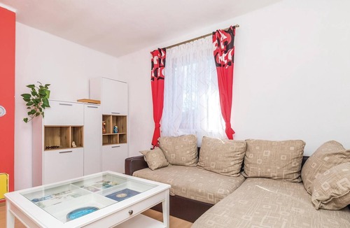 Seliste House | This lovely holiday cottage has been renovated so it kept the original style and local architectural