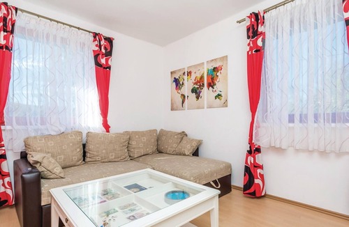 Seliste House | This lovely holiday cottage has been renovated so it kept the original style and local architectural
