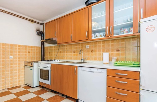 Bosiljevo House | This vacation house is located in the heart of the Gorski Kotar mountains, about 100m from the Kupa