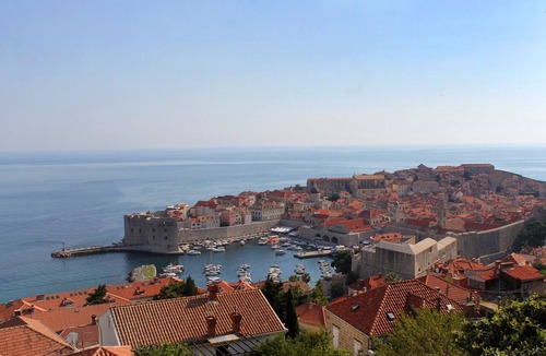 Ploce Apartment | Three bedroom apartment with balcony and sea view Dubrovnik (A-9099-b)