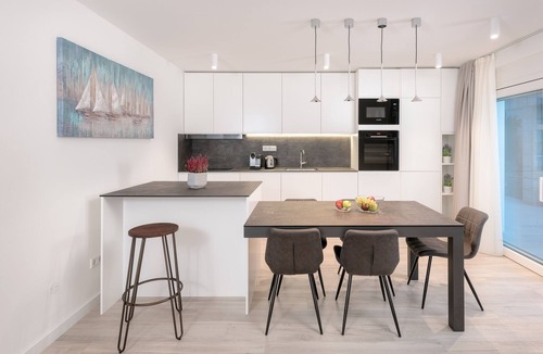 Promajna Apartment | Three bedroom apartment with a swimming pool Promajna (Makarska) (A-19144-a)