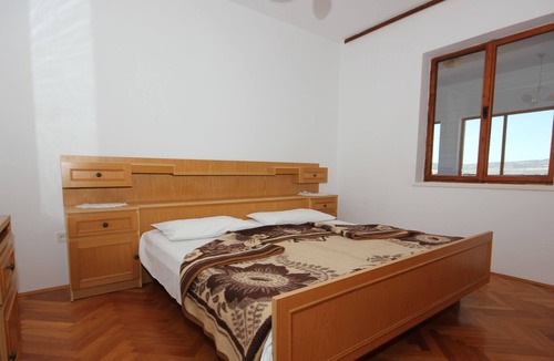 Razanj Apartment | Three bedroom apartment near beach Ražanj, Rogoznica (A-7606-a)