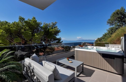 Podgora Apartment | Three bedroom apartment with terrace and sea view Podgora, Makarska (A-11938-a)