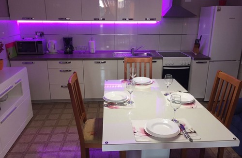 Sukosan Apartment | Three bedroom apartment near beach Sukošan, Zadar (A-17203-a)