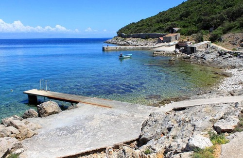 Cunski Apartment | Three bedroom apartment with balcony Ćunski, Lošinj (A-8010-b)