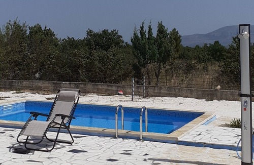 Drnis Apartment | Three bedroom apartment with a swimming pool Pakovo Selo, Zagora (A-24486-b)
