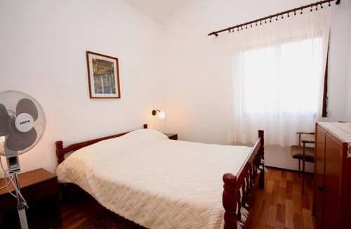 Sevid Apartment | Three bedroom apartment with terrace and sea view Sevid, Trogir (A-5221-a)