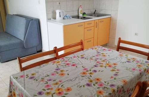 Sevid Apartment | Three bedroom apartment with terrace and sea view Sevid, Trogir (A-6024-a)