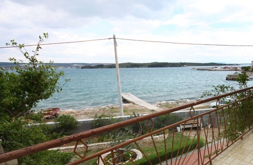 Pasman Apartment | Three bedroom apartment near beach Pašman (A-685-d)