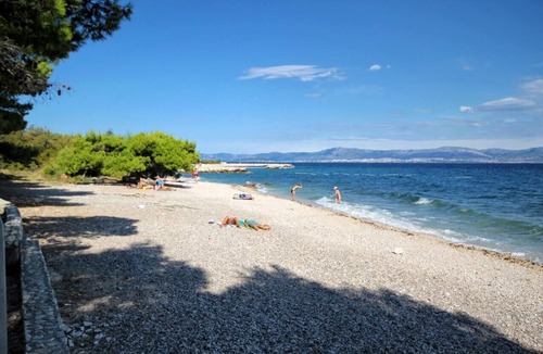 Supetar Apartment | Three bedroom apartment with terrace Supetar, Brač (A-6026-a)