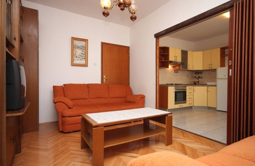 Vodice Apartment | Three bedroom apartment with terrace Vodice (A-6452-a)