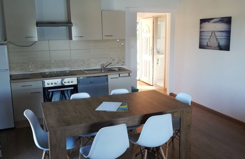 Supetarska Draga Apartment | Three bedroom apartment near beach Supetarska Draga - Donja, Rab (A-17201-b)